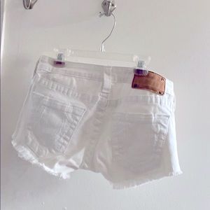 SZ 28 TRUE RELIGION WHITE SHORTS